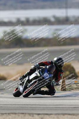 media/Nov-16-2025-Race Pace (Sun) [[8c5fa54630]]/Non Verified Riders (1st 20 Minutes)/1-Turn 14 (10am)/